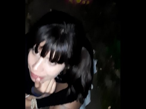 ❤️ रस्त्यावर कँडीच्या बदल्यात लिंग सुजले ❤️ आमच्याकडे ❌️